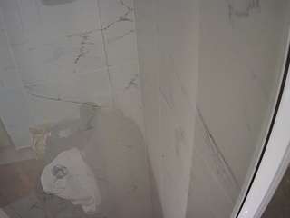 voyeurcam-casa-salsa-bathroom-11