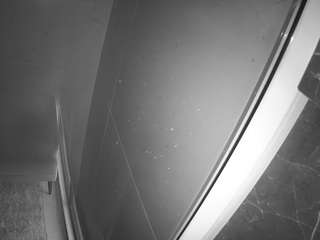 voyeurcam-casa-salsa-bathroom-11