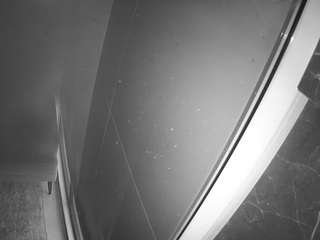 voyeurcam-casa-salsa-bathroom-11