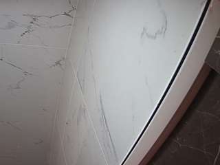 voyeurcam-casa-salsa-bathroom-11