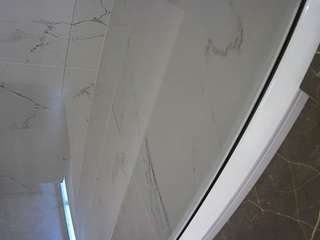 voyeurcam-casa-salsa-bathroom-11