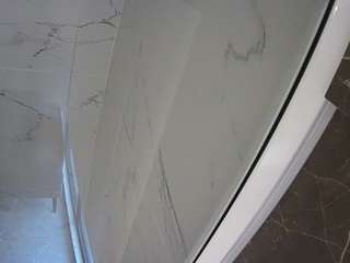 voyeurcam-casa-salsa-bathroom-11