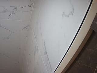 voyeurcam-casa-salsa-bathroom-11