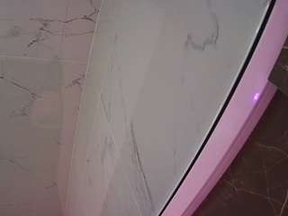 voyeurcam-casa-salsa-bathroom-11