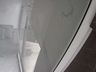 voyeurcam-casa-salsa-bathroom-11