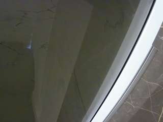 voyeurcam-casa-salsa-bathroom-11