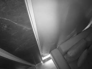 voyeurcam-casa-salsa-bathroom-11