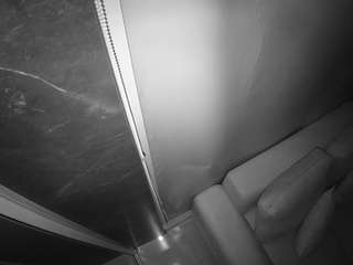 voyeurcam-casa-salsa-bathroom-11
