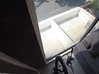 voyeurcam-casa-salsa-bathroom-11