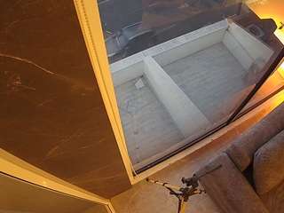 voyeurcam-casa-salsa-bathroom-11