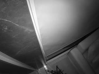 voyeurcam-casa-salsa-bathroom-11