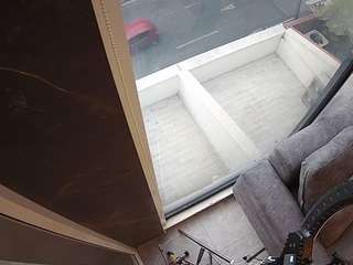 This model is live right now. voyeurcam-casa-salsa-bathroom-11