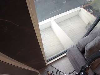 This model is live right now. voyeurcam-casa-salsa-bathroom-11
