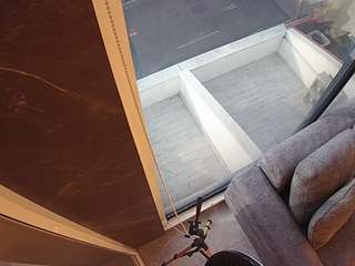 le modèle voyeurcam-casa-salsa-bathroom-11 est en webcam porno dans un show sur le site camsoda, il possède les tags suivants: amateur,flashing,hidden,hidden cam,no drinking,no smoking,pov,sexwebcam,voyeur,hd