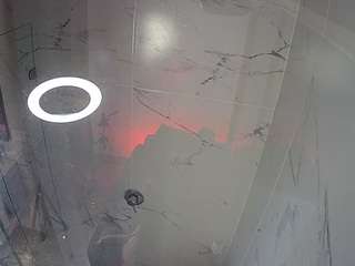 voyeurcam-casa-salsa-bathroom-11