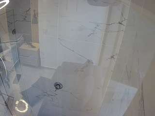 voyeurcam-casa-salsa-bathroom-11
