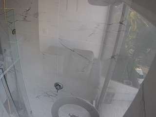 voyeurcam-casa-salsa-bathroom-11