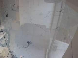 voyeurcam-casa-salsa-bathroom-11