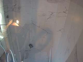voyeurcam-casa-salsa-bathroom-11