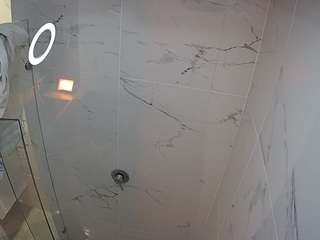 voyeurcam-casa-salsa-bathroom-11