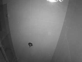 voyeurcam casa salsa bathroom 11