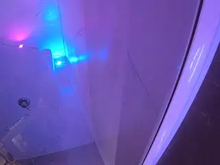 voyeurcam-casa-salsa-bathroom-11's Live Sex Cam Show