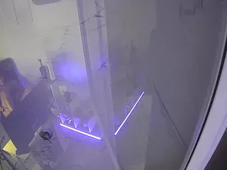 voyeurcam casa salsa bathroom 11's Live Sex Cam Show