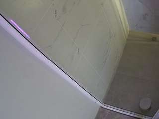 camsoda voyeurcam-casa-salsa-bathroom-12