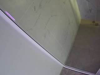 Cumahot camsoda voyeurcam-casa-salsa-bathroom-12