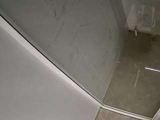 voyeurcam-casa-salsa-bathroom-12