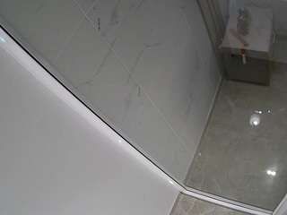 voyeurcam-casa-salsa-bathroom-12