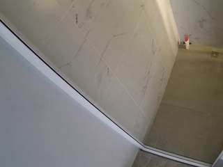 voyeurcam-casa-salsa-bathroom-12