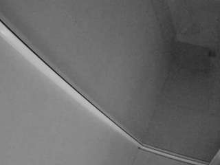 voyeurcam-casa-salsa-bathroom-12