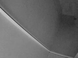 voyeurcam-casa-salsa-bathroom-12