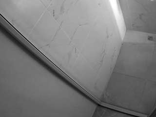 voyeurcam-casa-salsa-bathroom-12