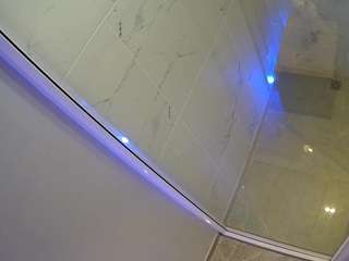  voyeurcam-casa-salsa-bathroom-12 chat room