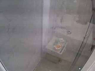 voyeurcam-casa-salsa-bathroom-12