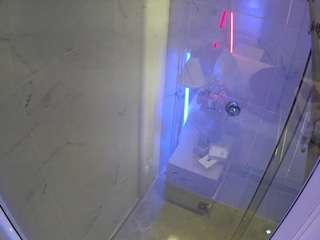 voyeurcam-casa-salsa-bathroom-12