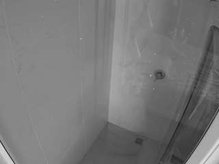 voyeurcam-casa-salsa-bathroom-12 camsoda