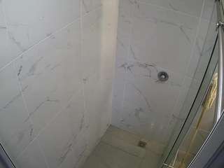 voyeurcam-casa-salsa-bathroom-12