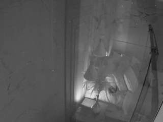 voyeurcam-casa-salsa-bathroom-12 webcam model