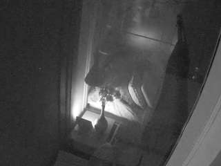 voyeurcam-casa-salsa-bathroom-12