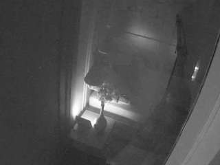 voyeurcam-casa-salsa-bathroom-12