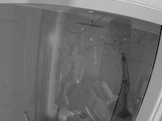 voyeurcam-casa-salsa-bathroom-12