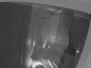 voyeurcam-casa-salsa-bathroom-12