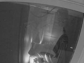 voyeurcam-casa-salsa-bathroom-12