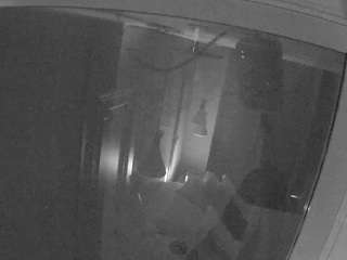 voyeurcam-casa-salsa-bathroom-12