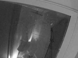voyeurcam-casa-salsa-bathroom-12