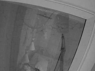 voyeurcam-casa-salsa-bathroom-12