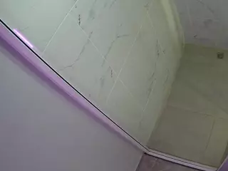 voyeurcam-casa-salsa-bathroom-12's Live Sex Cam Show